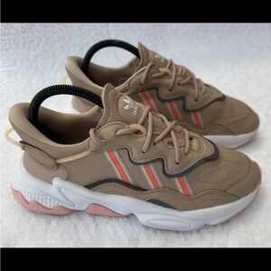 Adidas Ozweego Ash Pearl Women Running Sneakers Size 8 Us Beige Leather EE7017